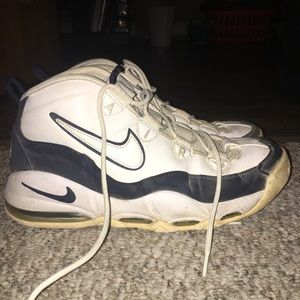 Nike Uptempo Sneakers